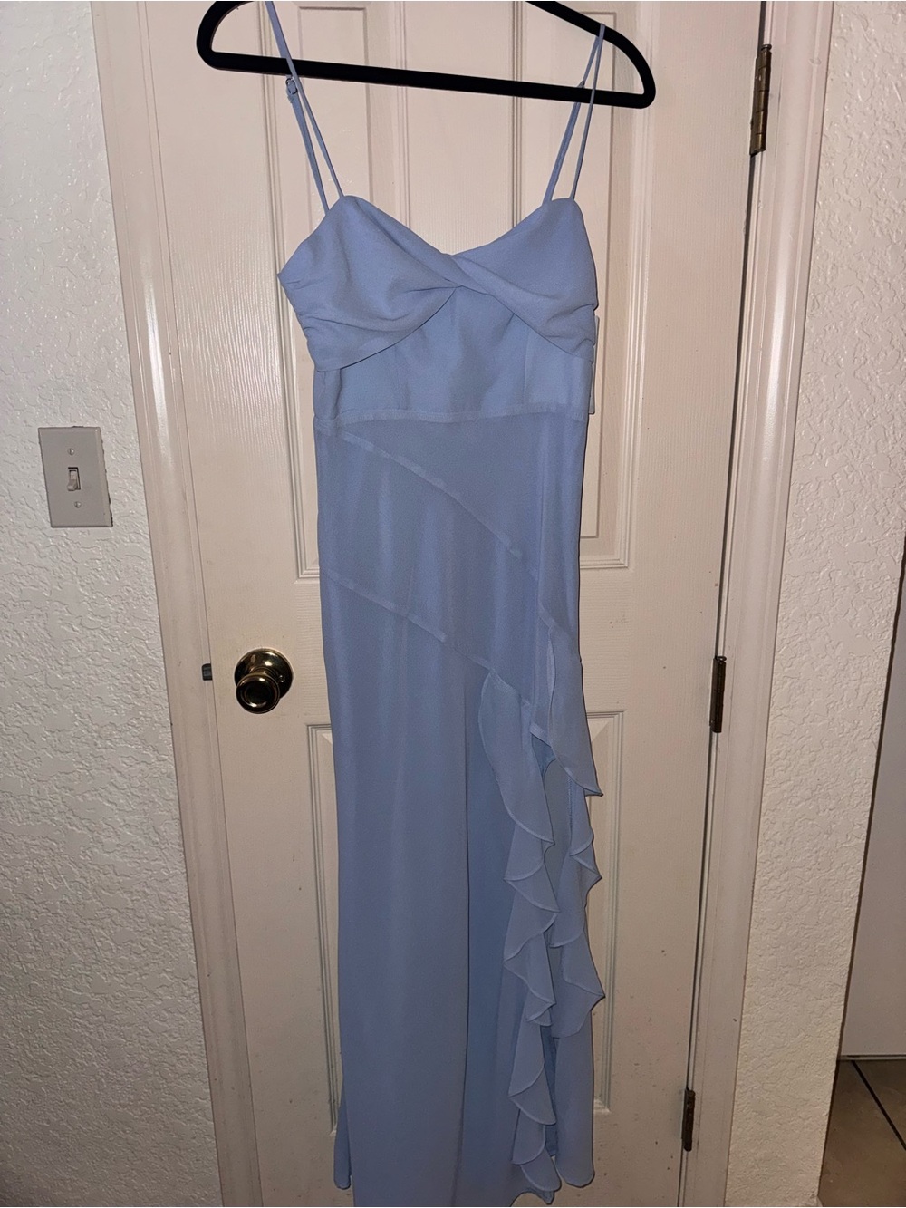 Chiffon Spaghetti-Strap Light Blue Formal Gown